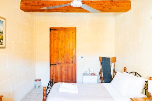 narcisa-bb_gozo_malta-246